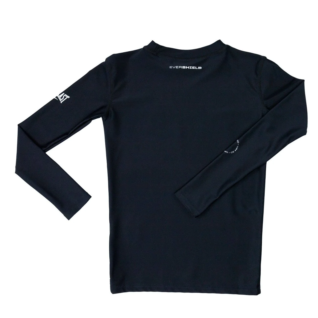 detalle de la parte delantera del rashguard