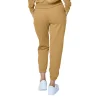 detalle de la tela transpirable del jogger everlast varsity