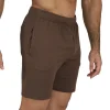 short everlast poliester spandex en acción