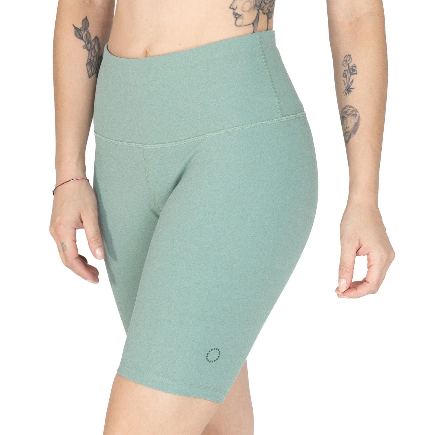vista posterior del biker short everlast bold plus