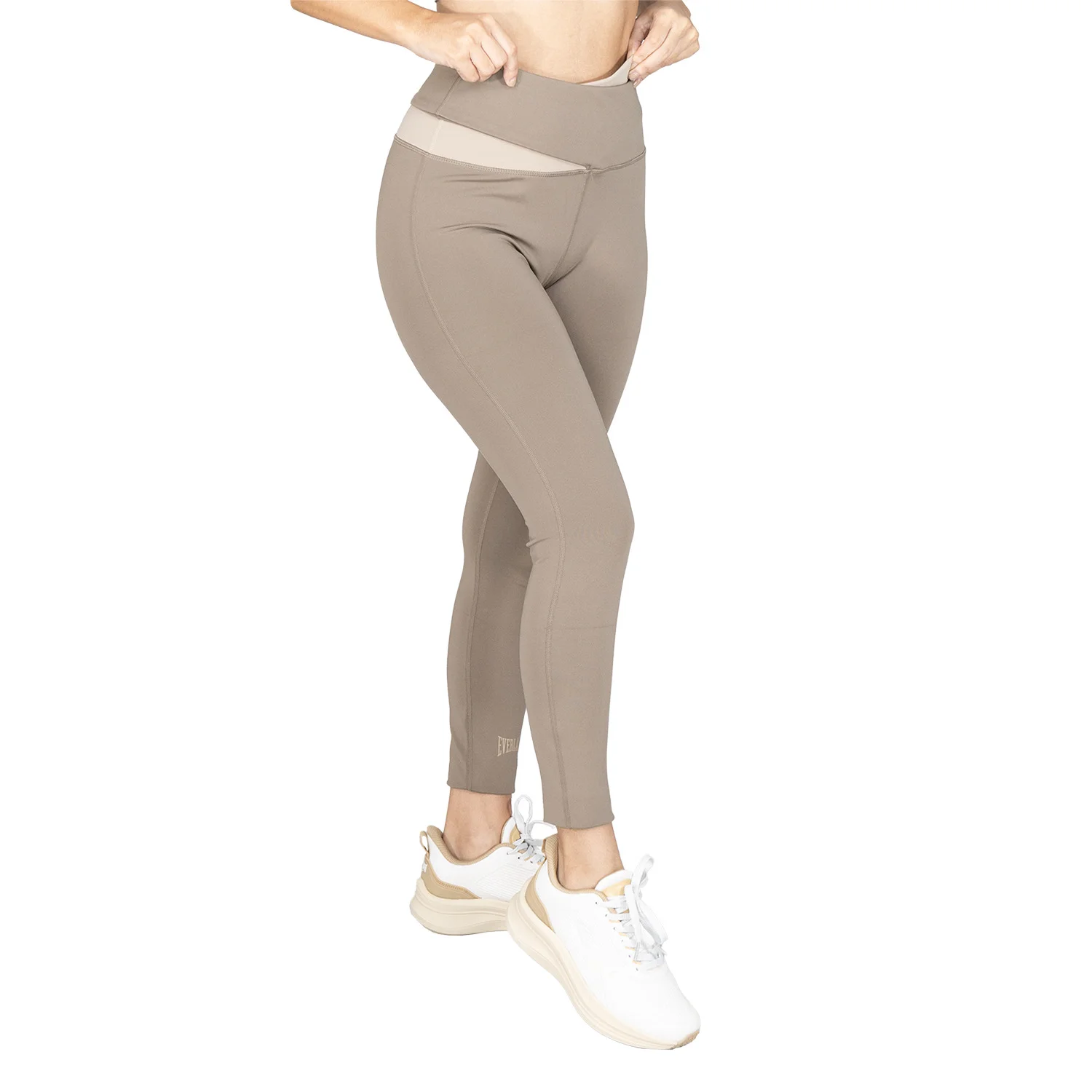 vista posterior del legging everlast savanna, diseño deportivo