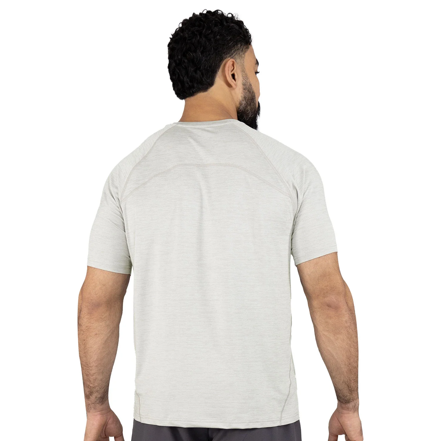 detalle de la costura del t-shirt spandex everlast