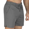 vista posterior del short deportivo