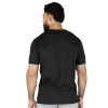detalle de la costura del t-shirt transpirable everlast e-day