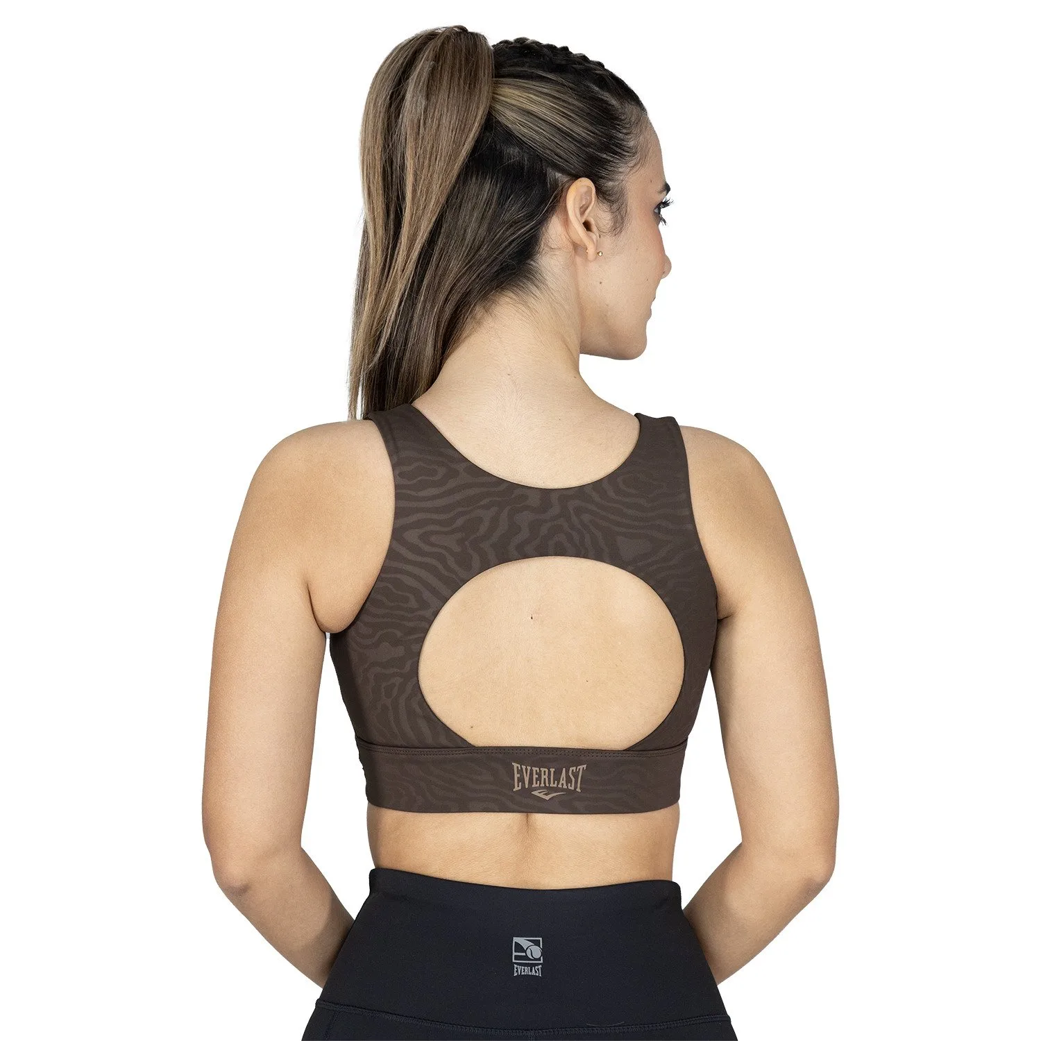 diseño del bra deportivo, telas transpirables