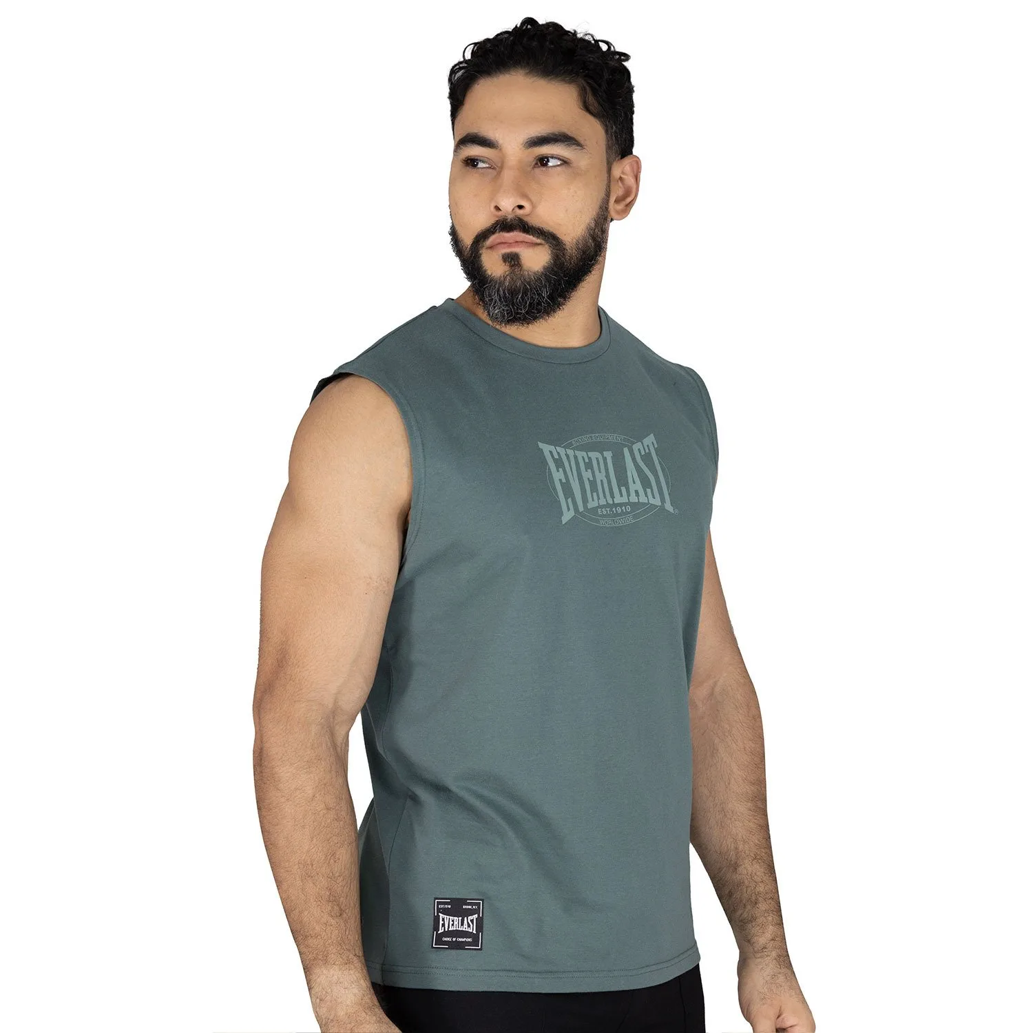 vista posterior del tank everlast essentials
