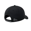 detalle de la gorra everlast reflex ladies, telas transpirables
