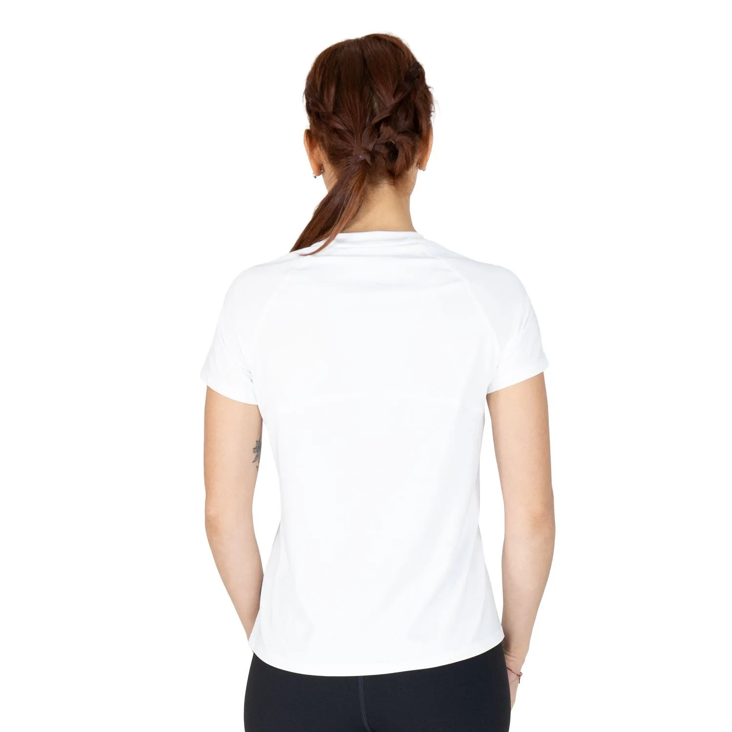 detalle de la tshirt everlast oasis, material transpirable