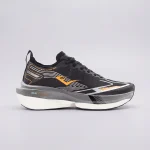 Zapatillas Elite Venom-C1 Everlast para hombre en color Negro/Naranja/Blanco, vista lateral