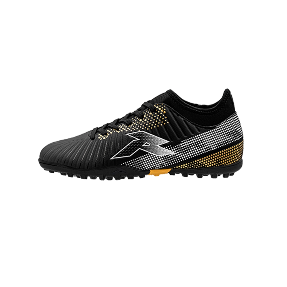 Zapatillas de fútbol Runic TF negras y doradas