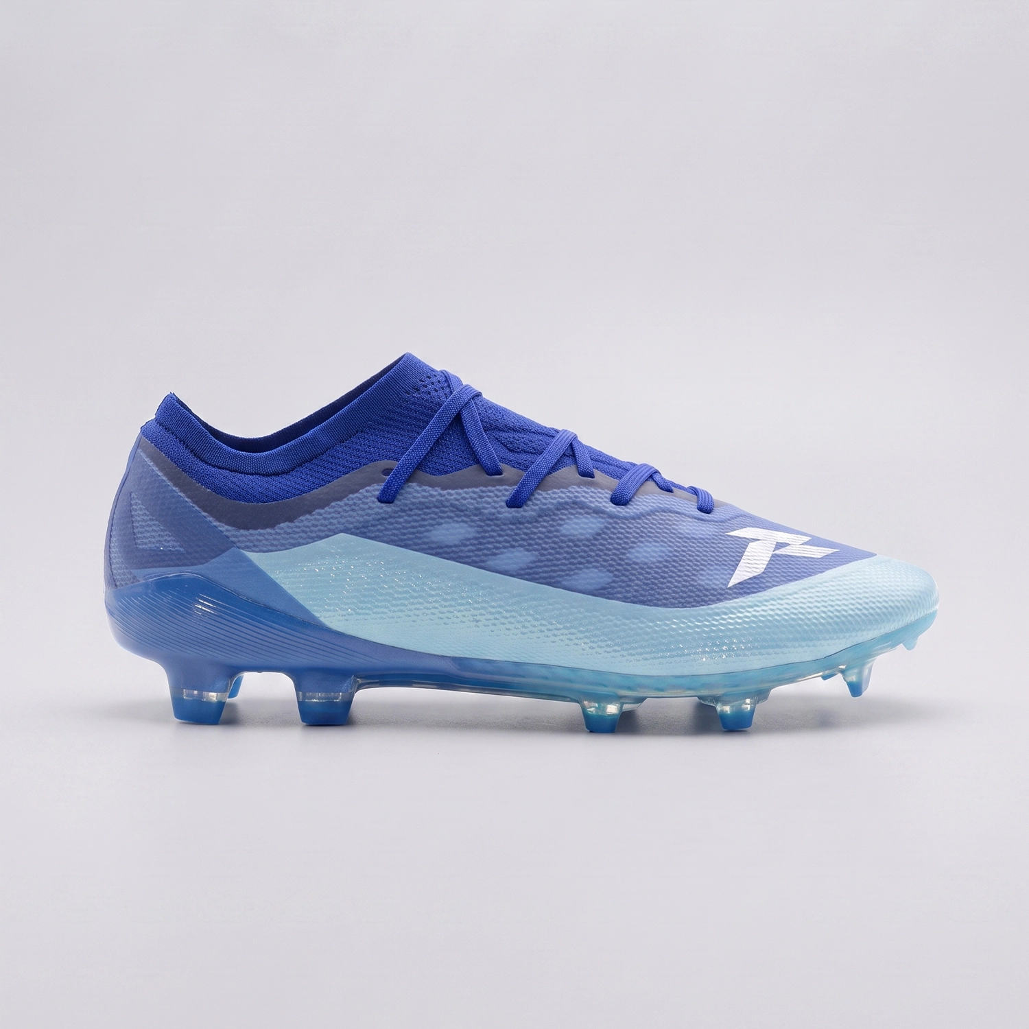 Tacos de Futbol Invictus Azul Runic - Imagen 4